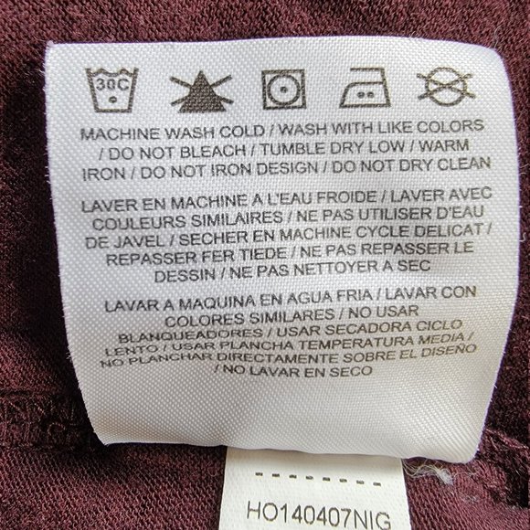 Nike Women's Fear Less Loose Fit Tee, Size L, Maroon Burgundy - Picture 13 of 14